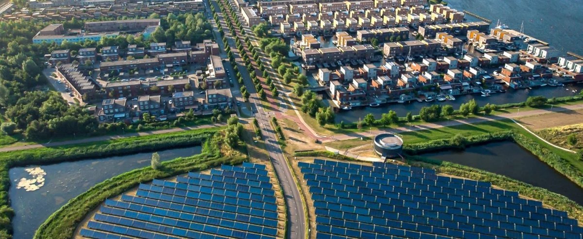 La era de la construcci&oacute;n sostenible y las energ&iacute;as renovables